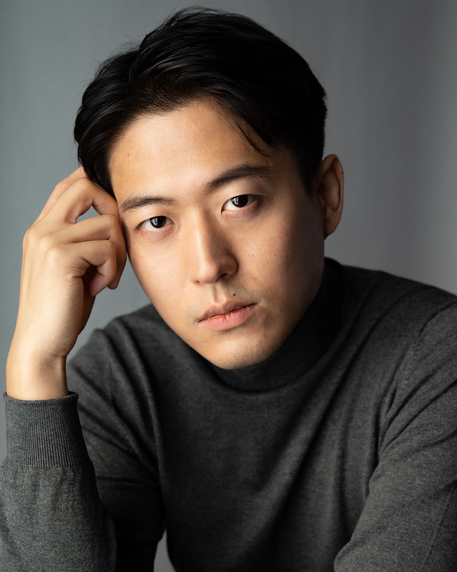 Benjamin Jia portrait in a dark top
